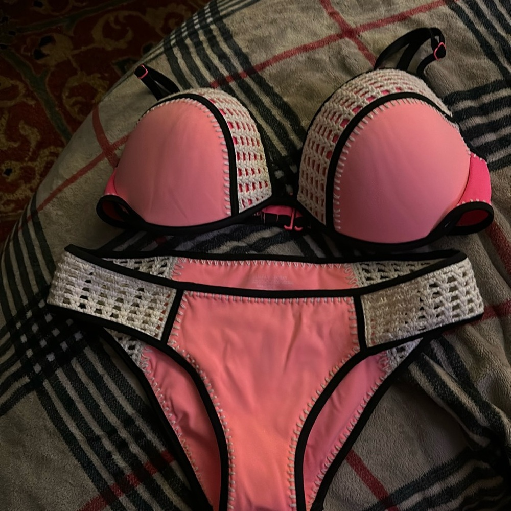 Victoria Secret swim bikini fabulous scuba orange crochet nwot medium 36 DD